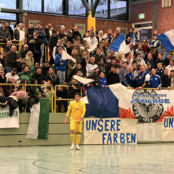 Spannender Abschluss der Zwischenrunde bei der 40. Hallenfußball-Stadtmeisterschaft