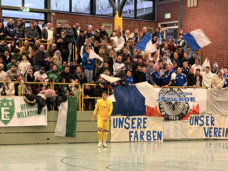 Spannender Abschluss der Zwischenrunde bei der 40. Hallenfußball-Stadtmeisterschaft