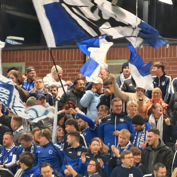 Großes Zuschauerinteresse bei der 40. Hallenfußball-Stadtmeisterschaft in Dortmund