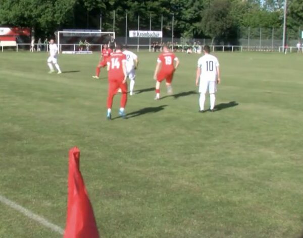 TuS 46/68 Uentrop triumphiert im Amateurspiel des Jahres – 1:0-Sieg im Topspiel gegen TuS 1910 Wiescherhöfen