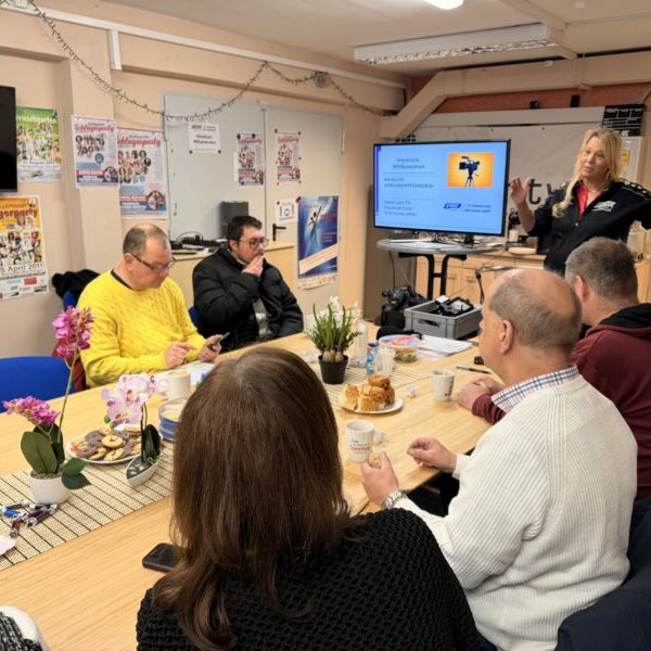 „Kamera Kurs“ begeistert Teilnehmer – Praxisnahe Einblicke in die Medienarbeit