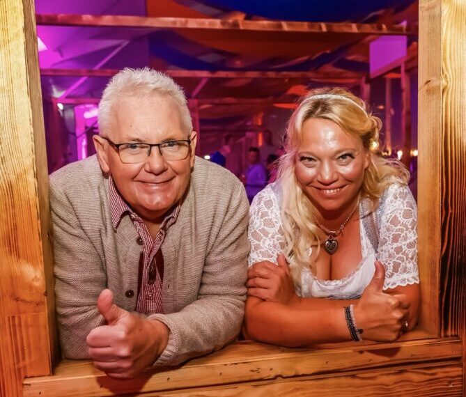 Nicole Kruse & Uwe Kisker: Mit Herzblut auf dem Dortmunder Oktoberfest (Der Aufbau)